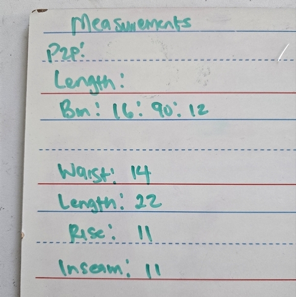 $80 EXPRESS Shorts Women Sz 4 Black High Rise Sequin Black Evening Bermuda - Picture 15 of 15